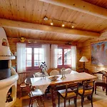 Casa vacanze Stor Tommerhytte Med Fjellutsikt *